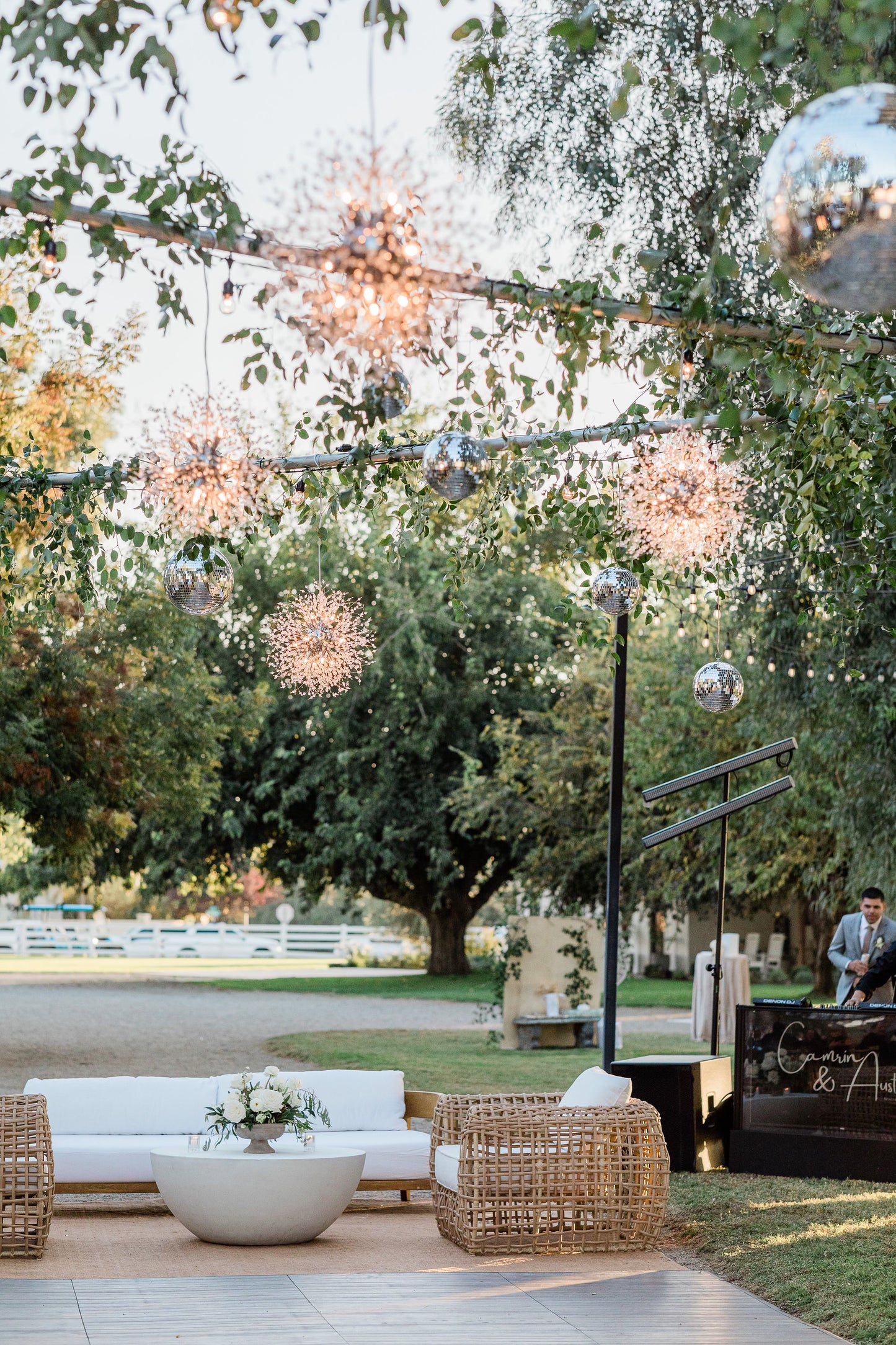 Weddings at White Star Ranch